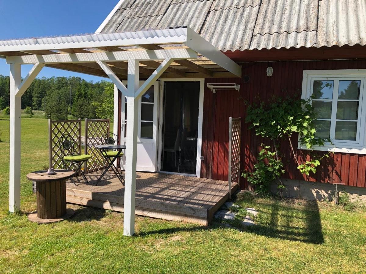 Villa Sarapuu Puhkemaja Hullo Esterno foto