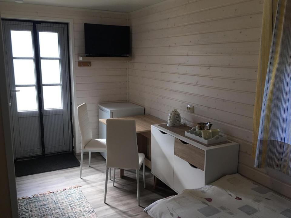 Villa Sarapuu Puhkemaja Hullo Esterno foto