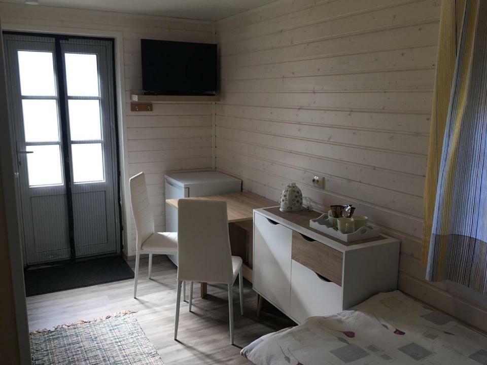 Villa Sarapuu Puhkemaja Hullo Esterno foto